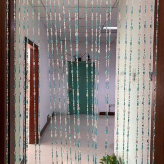 Akrüülhelmestest sinine uksekardin (100x195cm)