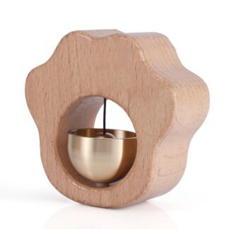 Magnetiline puidust kell, kassikäpa kujuline